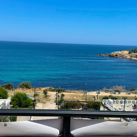 Infinity - Panoramic Sea View Aparthotel 3*