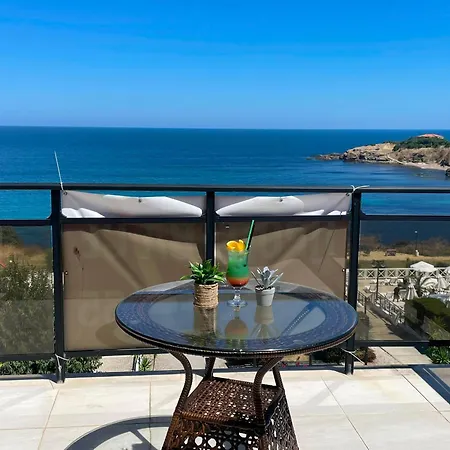 Infinity - Panoramic Sea View 3* Ahtopol