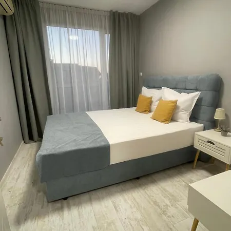 Aparthotel Infinity - Panoramic Sea View Ahtopol
